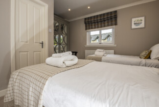 St Andrews Self-Catering Holiday Accommodation - St Andrews Vacation Rental Holiday Accommodation - 1 Links Crescent & 3 Links Crescent - Swilken View