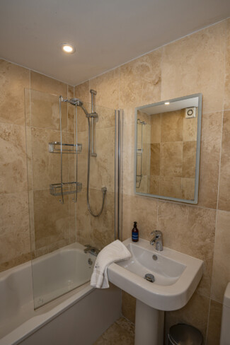 St Andrews Self-Catering Holiday Accommodation - St Andrews Vacation Rental Holiday Accommodation - 1 Links Crescent & 3 Links Crescent - Swilken View